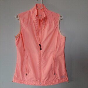 Women's Running Room Vest in coral, full zip closure Zipped pockets Sz S